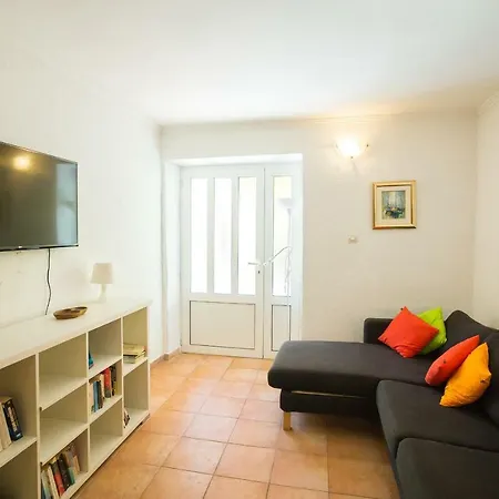 Central Apartment دوبروفينك