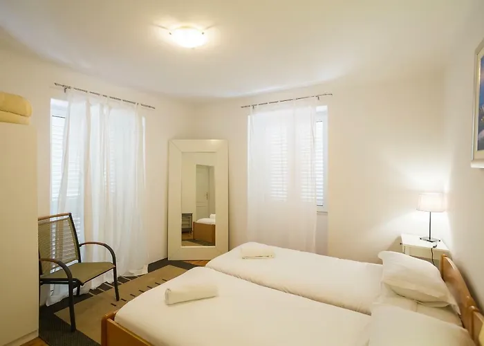 Central Apartment * Ragusa