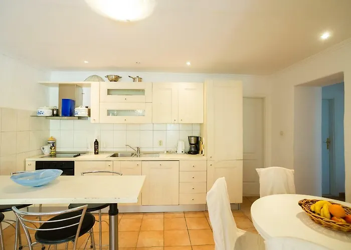 Central Apartment Appartamento